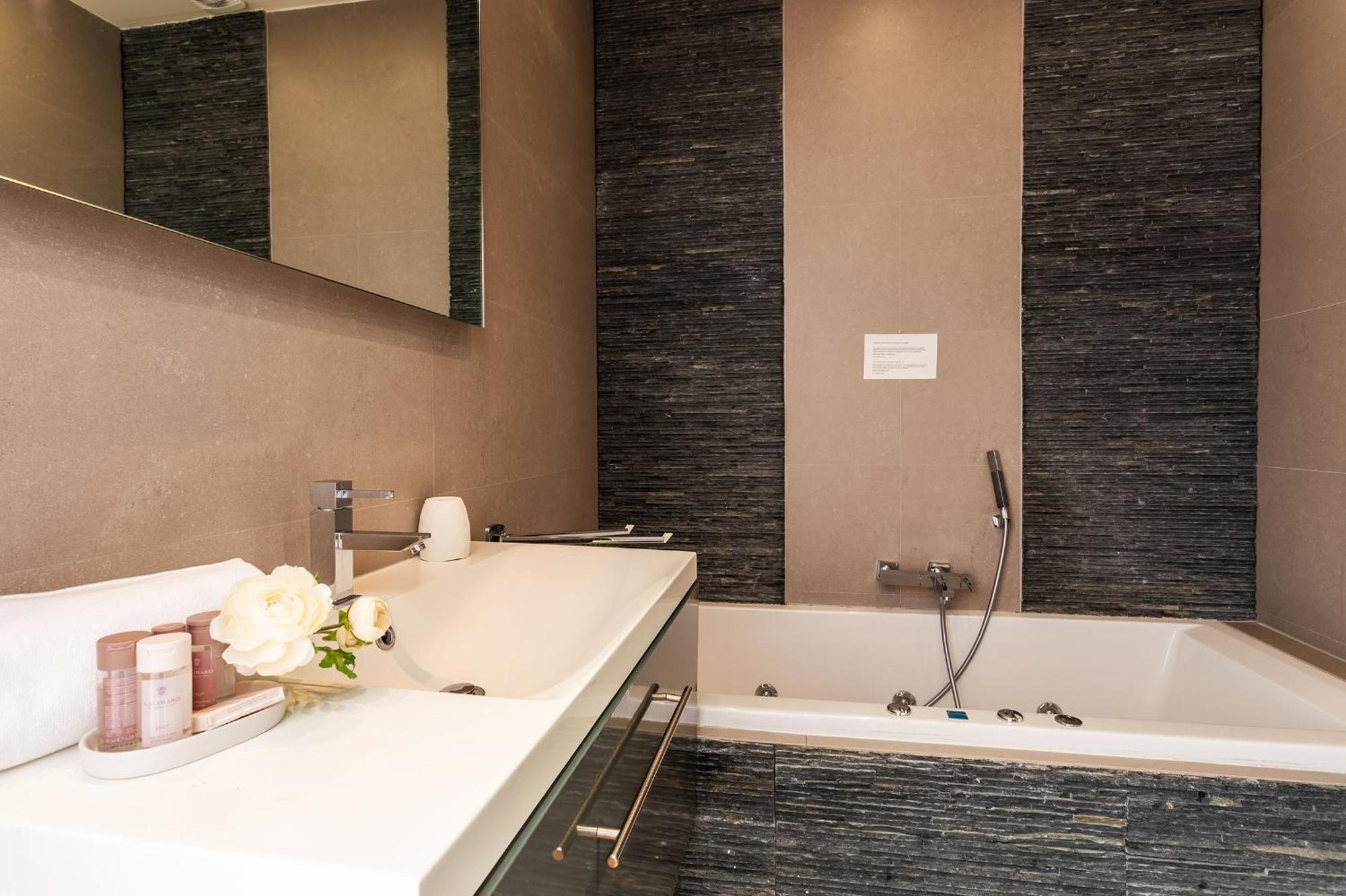 Metropole Ap4113 Nice, By Riviera Holiday Homes Ngoại thất bức ảnh